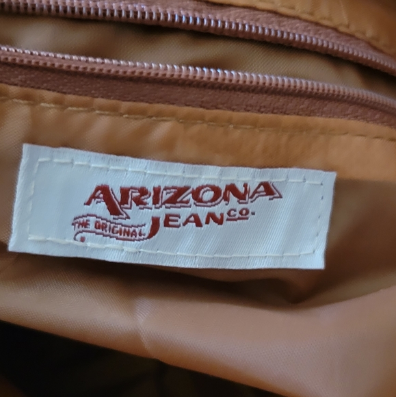 over shoulder fringe purse - Picture 5 of 5